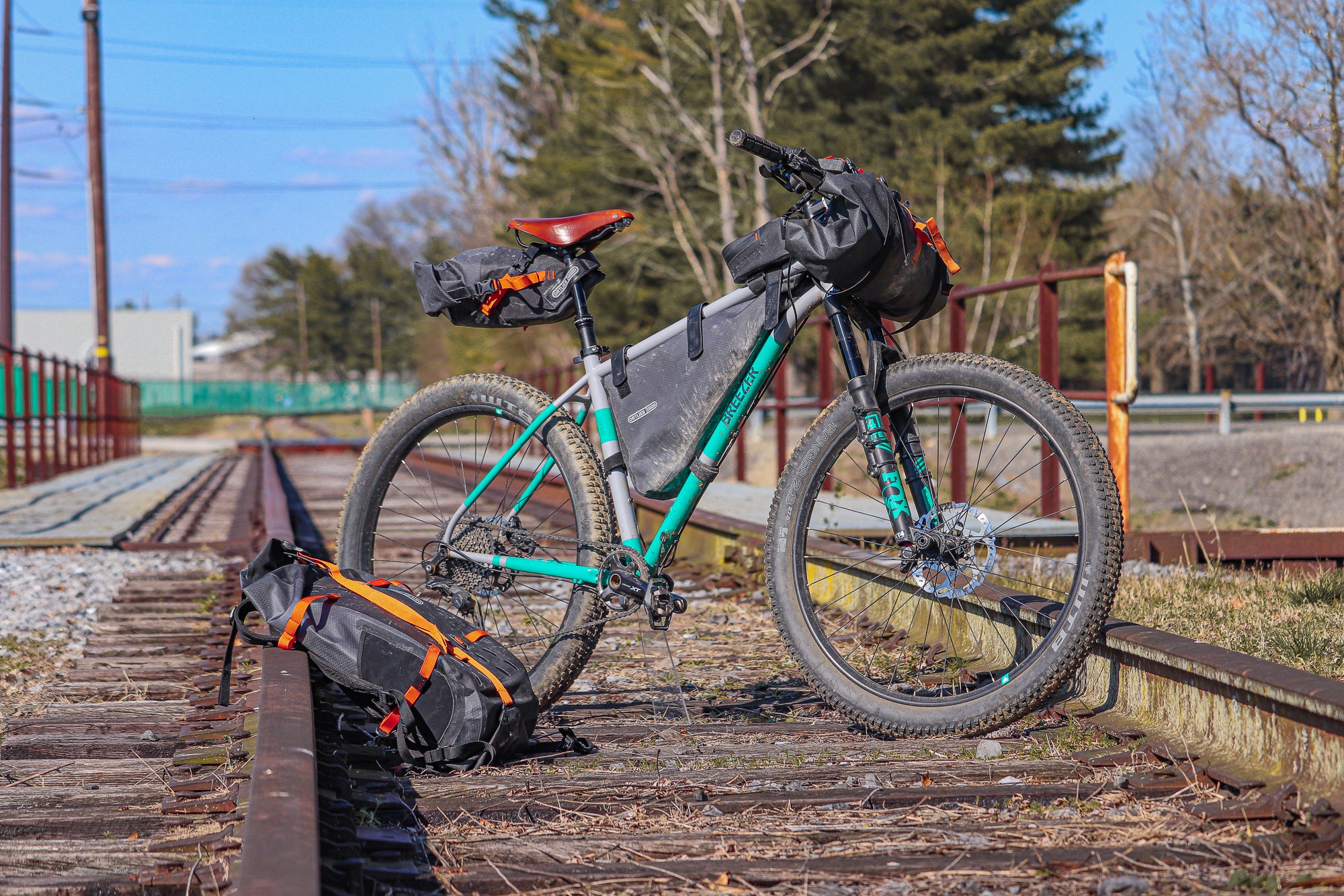A Lightning Team Bike-Packing Machine